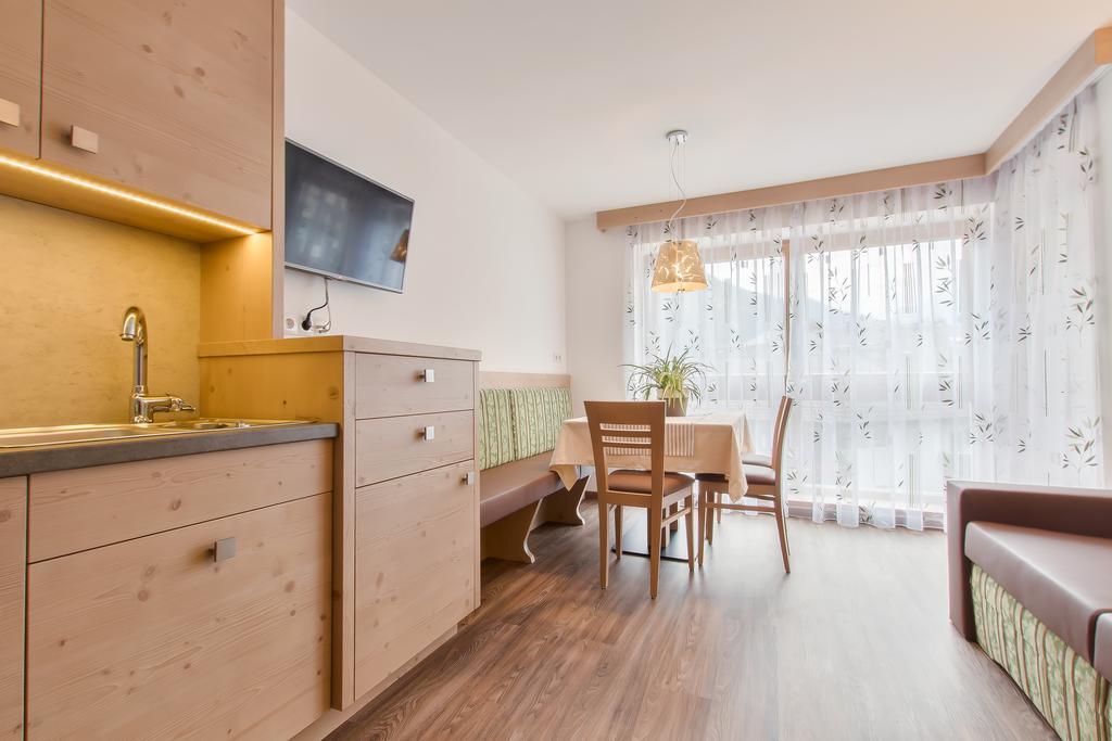 Apartments Ciasa Costa Бадия Экстерьер фото