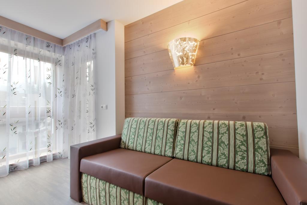 Apartments Ciasa Costa Бадия Экстерьер фото