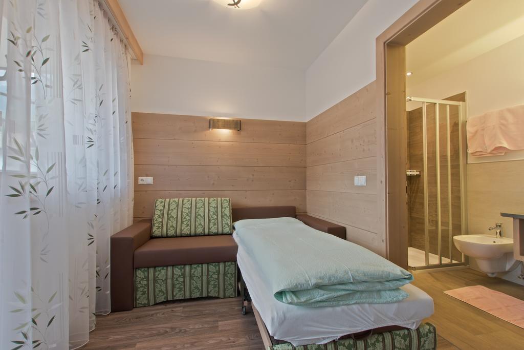 Apartments Ciasa Costa Бадия Экстерьер фото